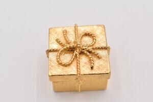 Estee Lauder Gold Mini Present Box Bow Trinket EMPTY Compact Solid Perfume Rare